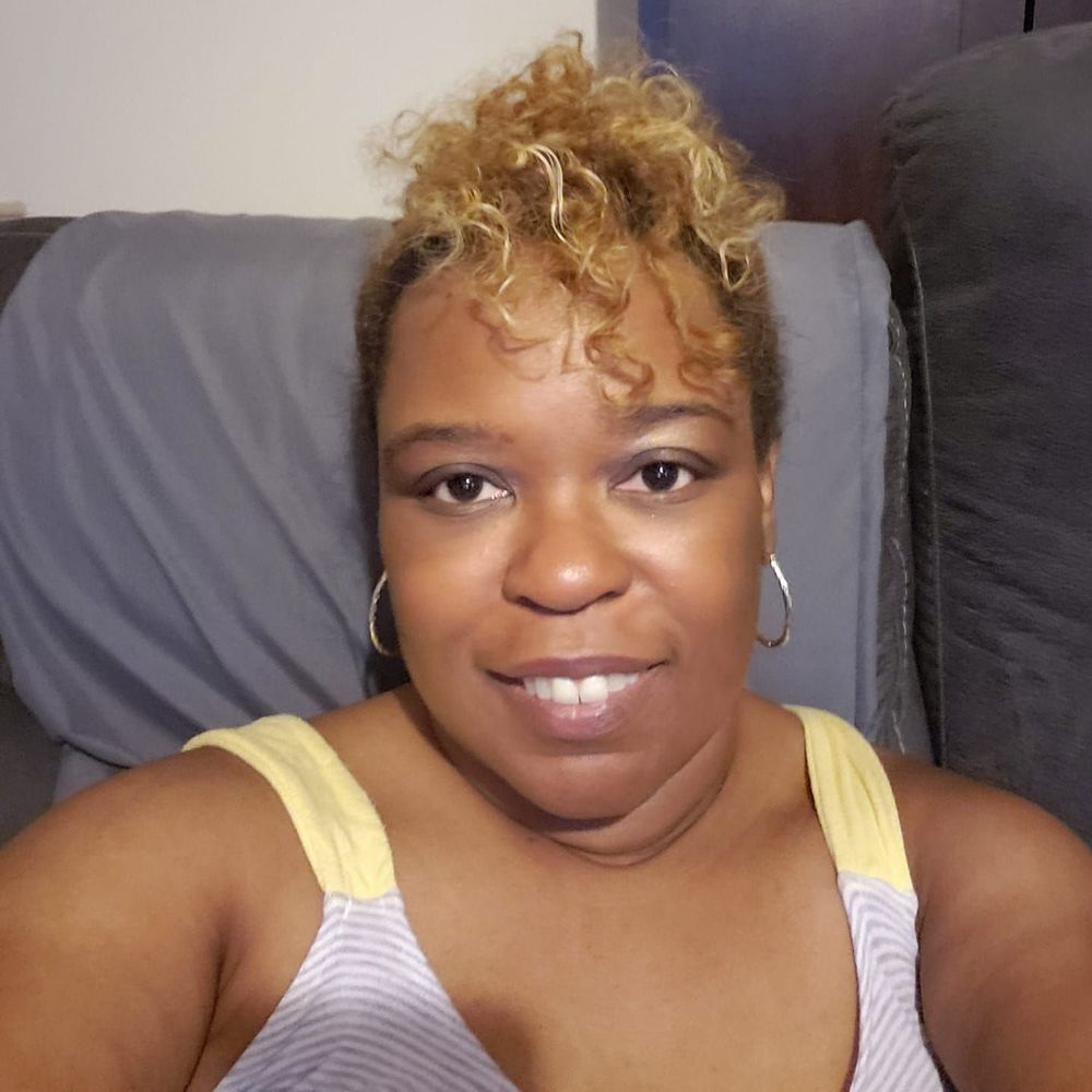 Meet your Posher, Taunya